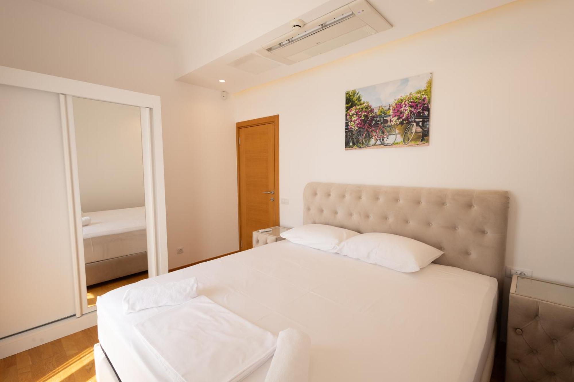 Panorama Bay Luxury Apartments Kotor Ngoại thất bức ảnh