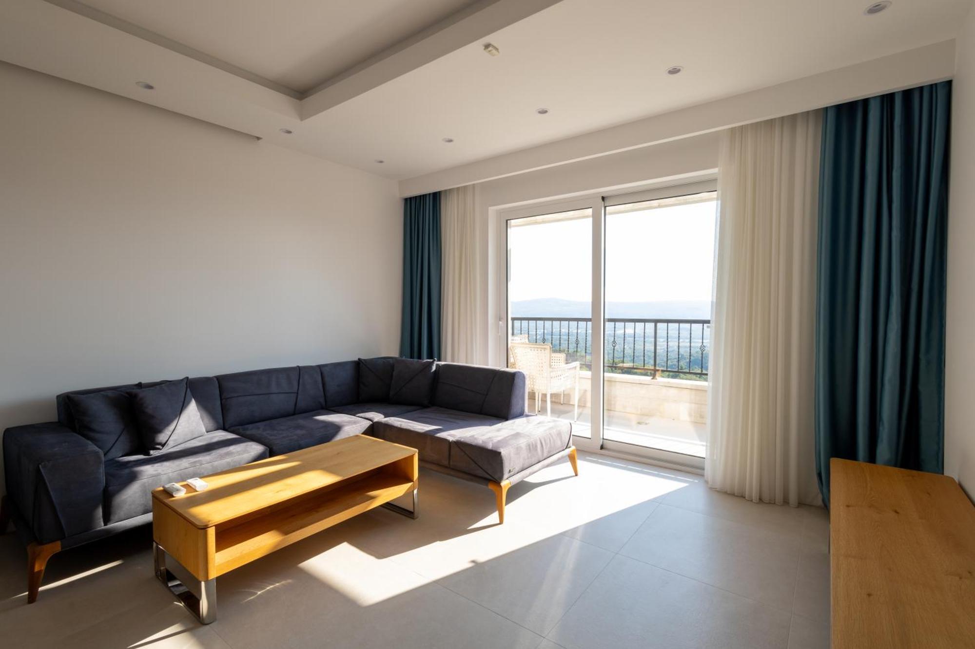 Panorama Bay Luxury Apartments Kotor Ngoại thất bức ảnh