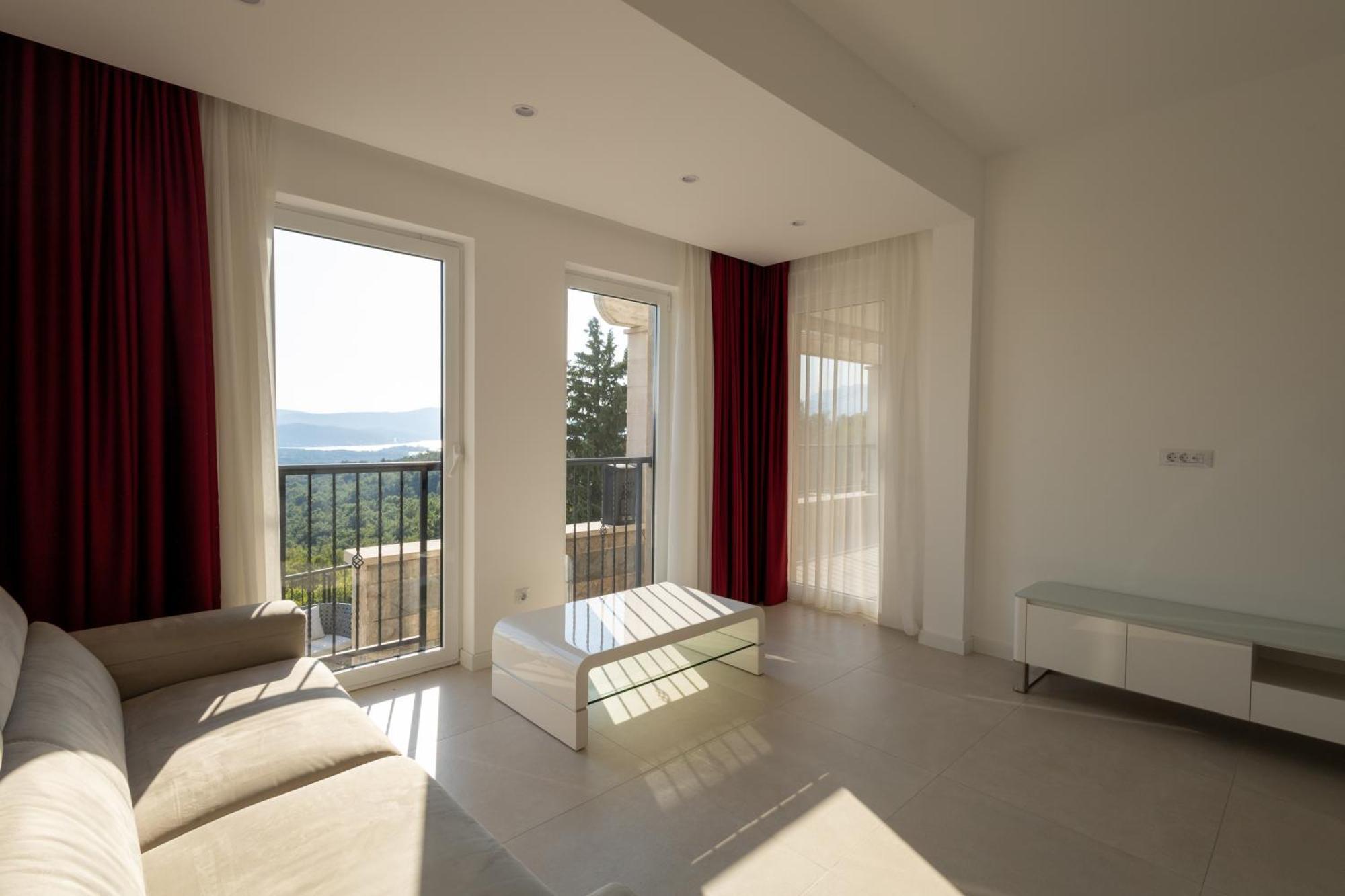 Panorama Bay Luxury Apartments Kotor Ngoại thất bức ảnh